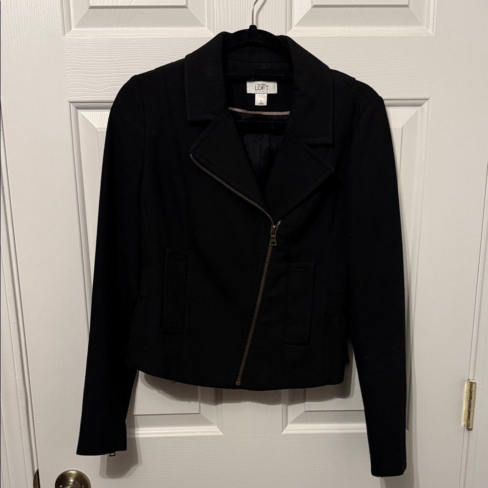 LOFT Women's Black Blazer Jacket